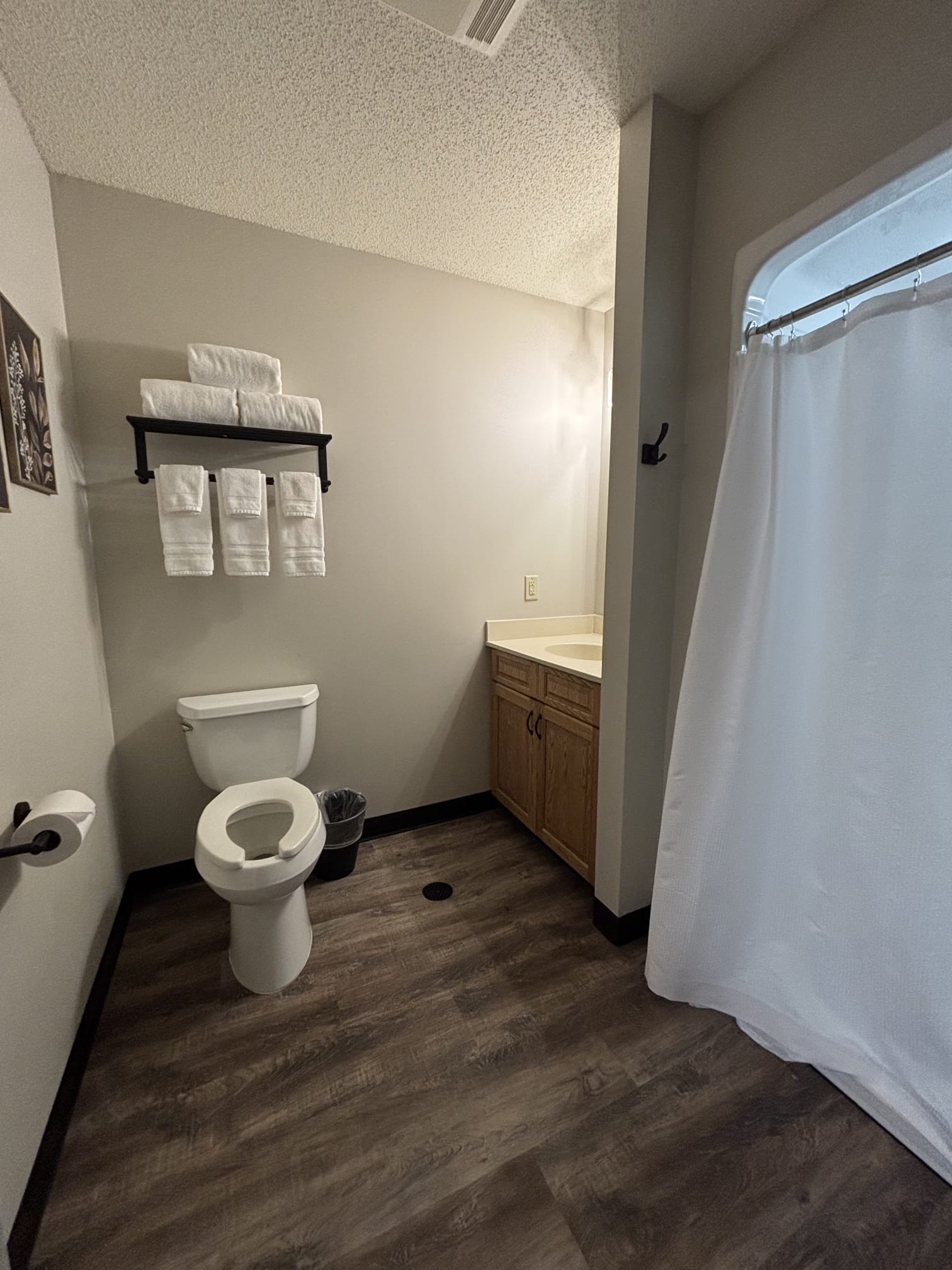Two Queen Suite - Parkside Inn & Suites in Arlington